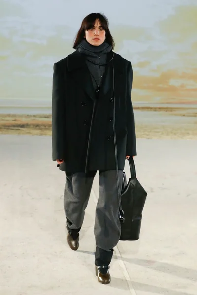 Look 47
